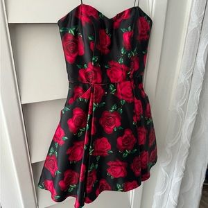 rose patterned dress, from windsor, size 5, homecoming dress